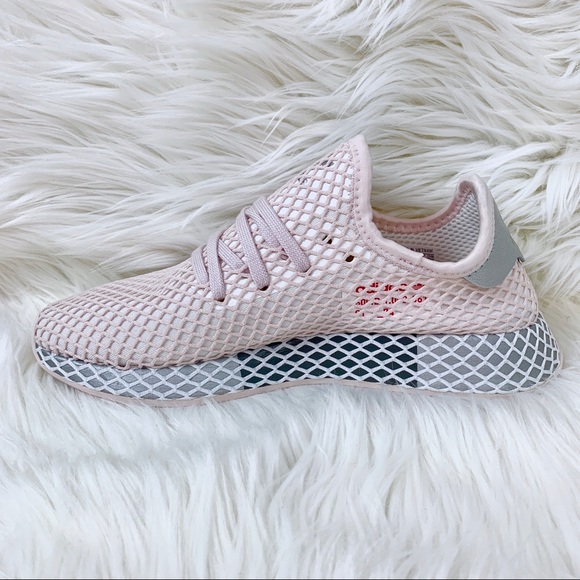 deerupt runner pink